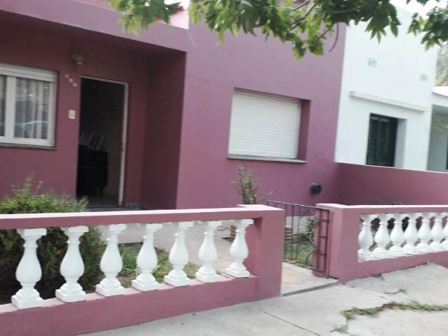 Venta de espectacular Casa 3 ambientes en Trenque Lauquen Trenque Lauquen