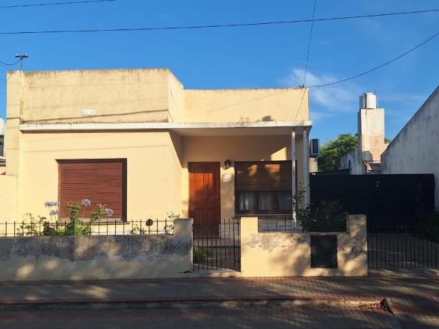 Venta de espectacular Casa 3 ambientes en Trenque Lauquen Trenque Lauquen