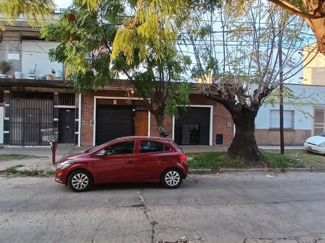 Venta de espectacular Casa 3 ambientes en Tres De Febrero El Libertador