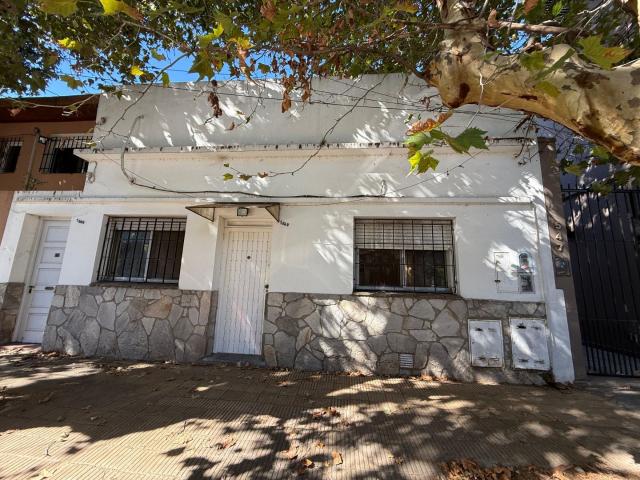 Venta de espectacular Casa 3 ambientes en Vicente López Florida