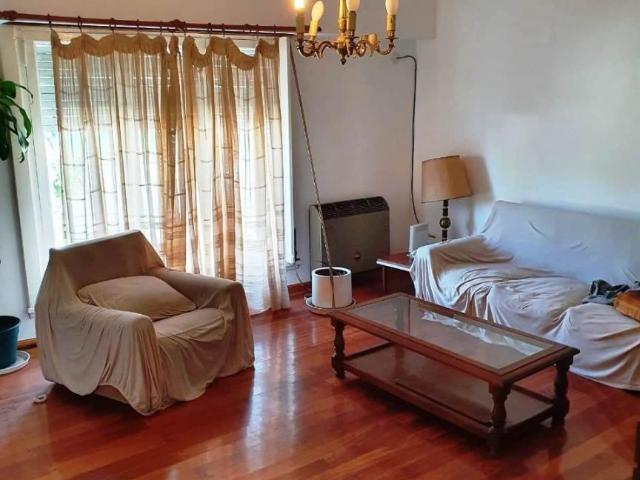 Venta de espectacular Casa 3 ambientes en Avellaneda