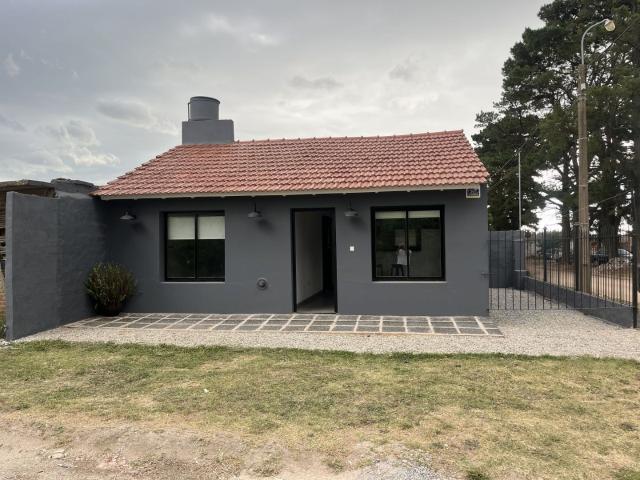Venta de espectacular Casa 3 ambientes en Balcarce Balcarce