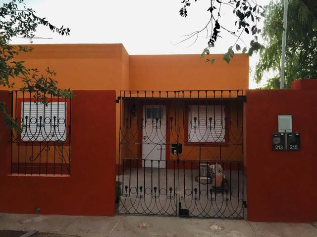 Venta de espectacular Casa 3 ambientes en Chascomús Chascomús