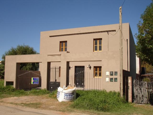 Venta de espectacular Casa 3 ambientes en Chascomús Chascomús