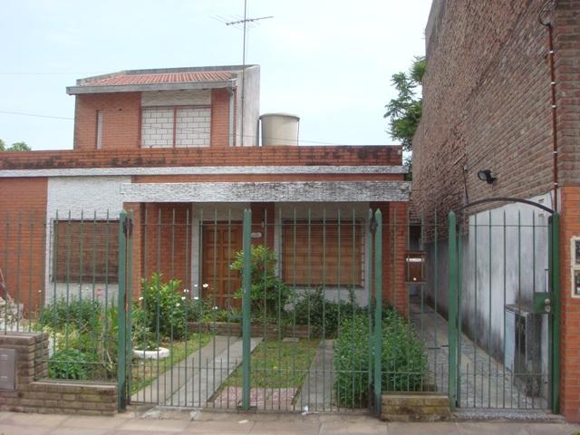 Venta de espectacular Casa 3 ambientes en General San Martín Jose León Suarez