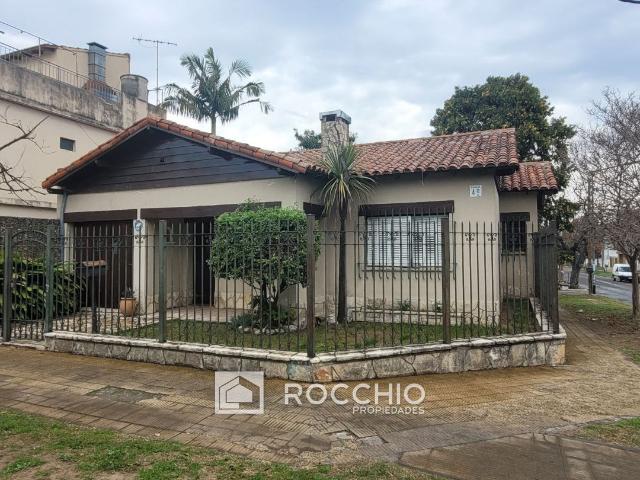 Venta de espectacular Casa 3 ambientes en General San Martín Jose León Suarez