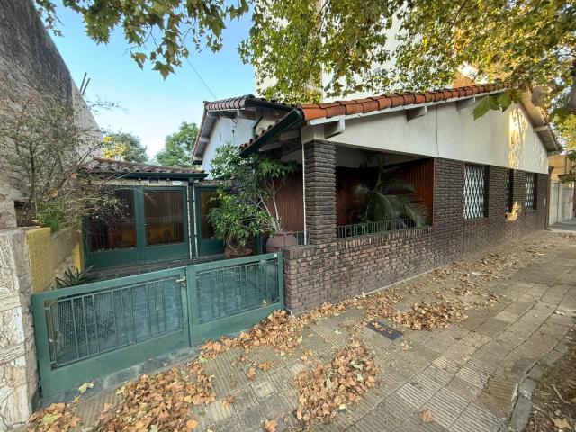 Venta de espectacular Casa 3 ambientes en General San Martín San Andres