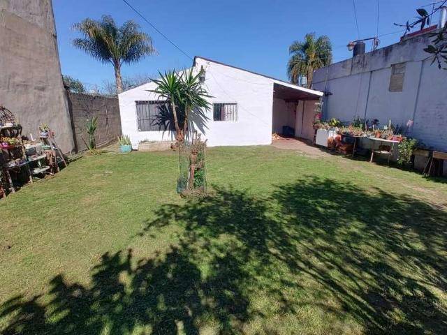 Venta de espectacular Casa 3 ambientes en Ituzaingó