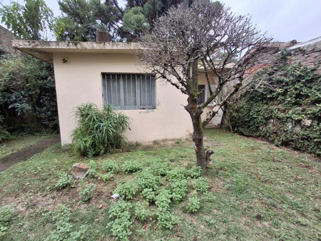 Venta de espectacular Casa 3 ambientes en Ituzaingó