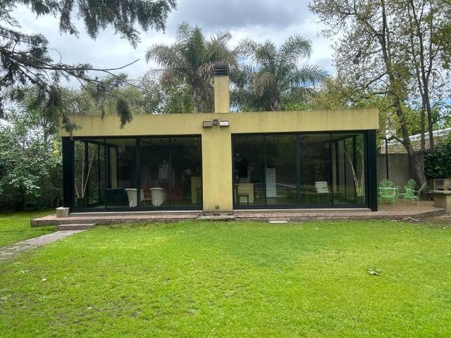 Venta de espectacular Casa 3 ambientes en Ituzaingó Villa Udaondo