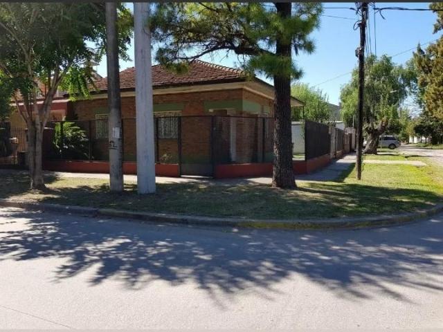 Venta de espectacular Casa 3 ambientes en Ituzaingó Villa Udaondo