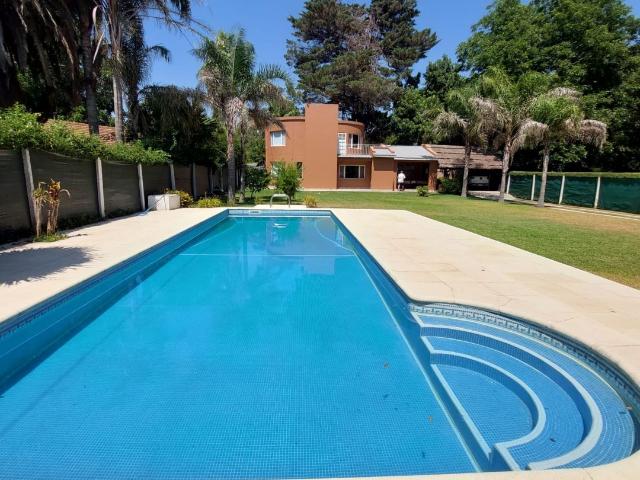 Venta de espectacular Casa 3 ambientes en Ituzaingó Villa Udaondo