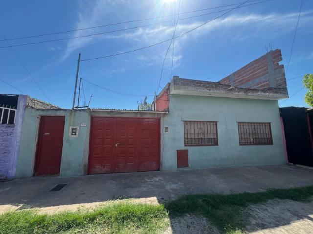 Venta de espectacular Casa 3 ambientes en La Matanza Gregorio de Laferrere