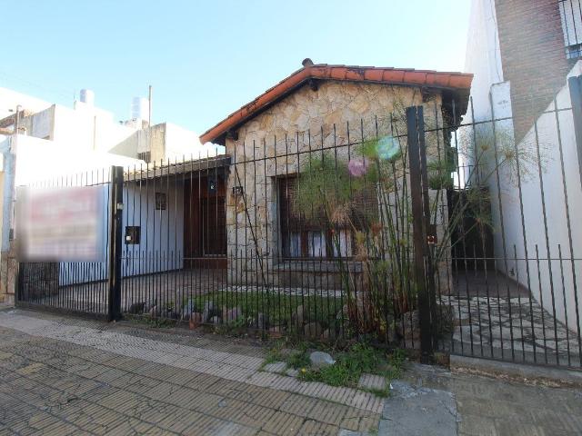 Venta de espectacular Casa 3 ambientes en La Matanza Ramos Mejía