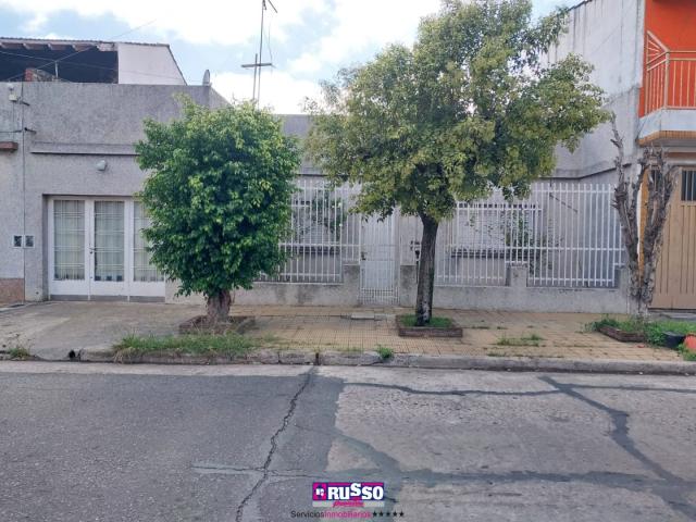 Venta de espectacular Casa 3 ambientes en La Matanza San Justo