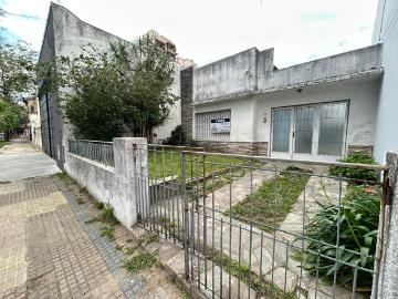 Venta de espectacular Casa 3 ambientes en Lanús