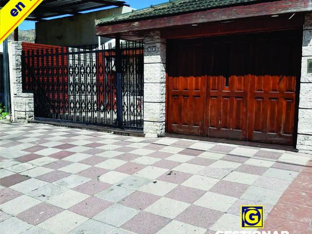 Venta de espectacular Casa 3 ambientes en Lanús Valentín Alsina