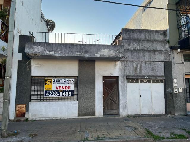 Venta de espectacular Casa 3 ambientes en Lanús Valentín Alsina