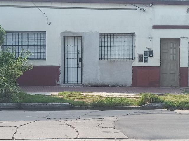 Venta de espectacular Casa 3 ambientes en Lanús Lanús Este