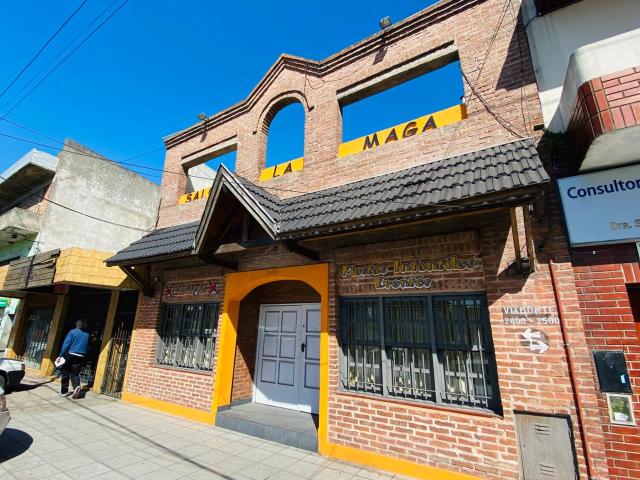 Venta de espectacular Casa 3 ambientes en Lanús Lanús Este