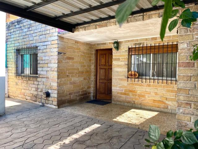 Venta de espectacular Casa 3 ambientes en Malvinas Argentinas Ingeniero Pablo Nogués