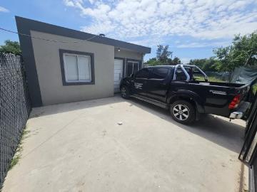 Venta de espectacular Casa 3 ambientes en Moreno