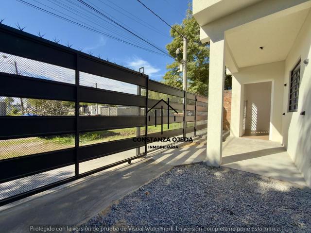 Venta de espectacular Casa 3 ambientes en Moreno