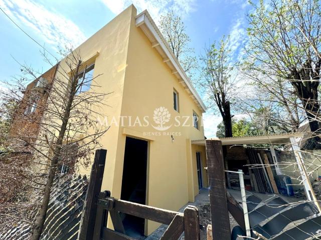 Venta de espectacular Casa 3 ambientes en Moreno La Reja