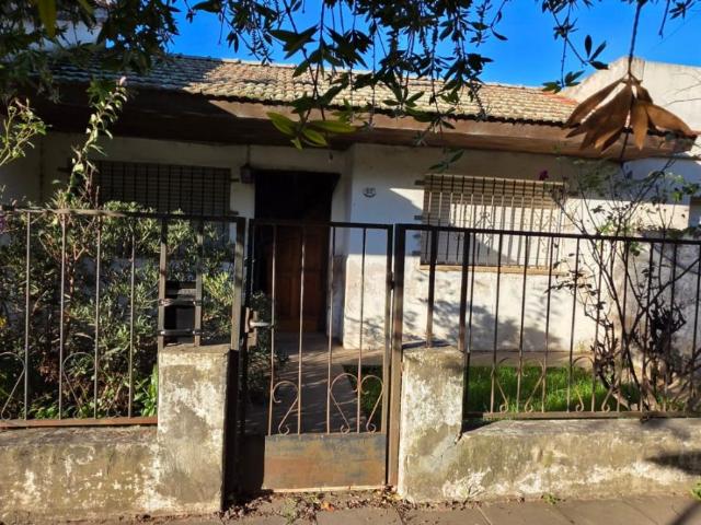 Venta de espectacular Casa 3 ambientes en Nueve de Julio