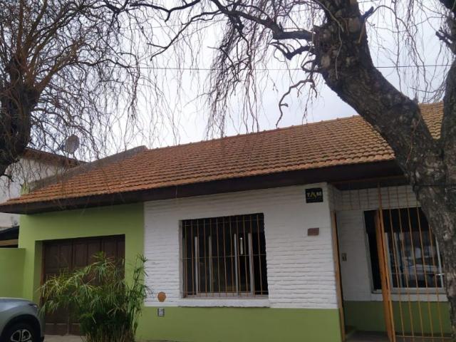 Venta de espectacular Casa 3 ambientes en Olavarría Olavarría