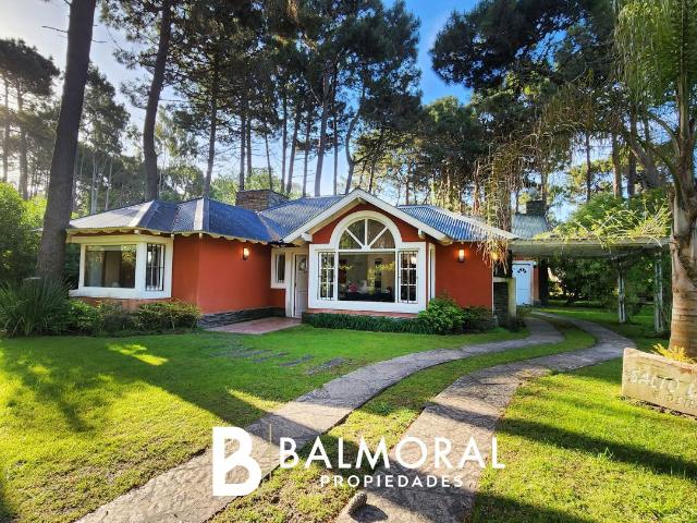 Venta de espectacular Casa 3 ambientes en Pinamar