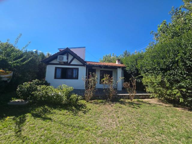 Venta de espectacular Casa 3 ambientes en Potrero de los Funes