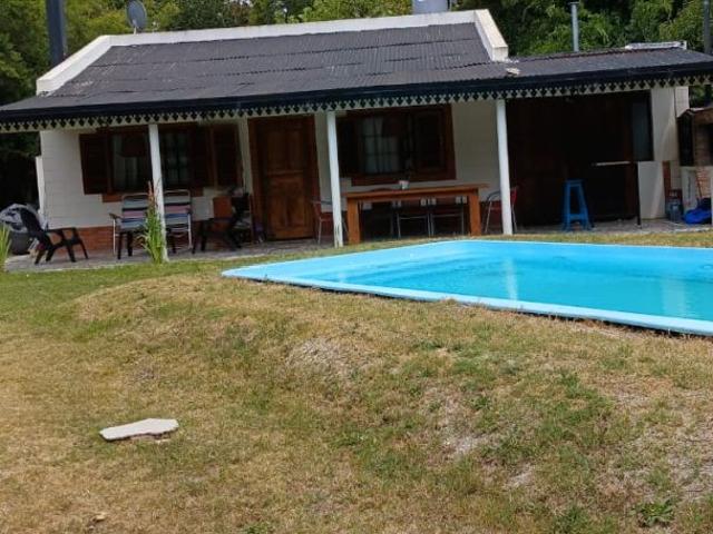 Venta de espectacular Casa 3 ambientes en Punta Indio
