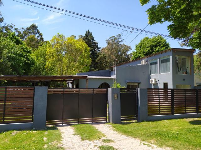 Venta de espectacular Casa 3 ambientes en Punta Indio Verónica