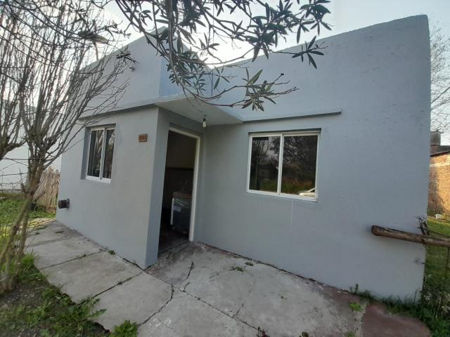 Venta de espectacular Casa 3 ambientes en Punta Indio Verónica