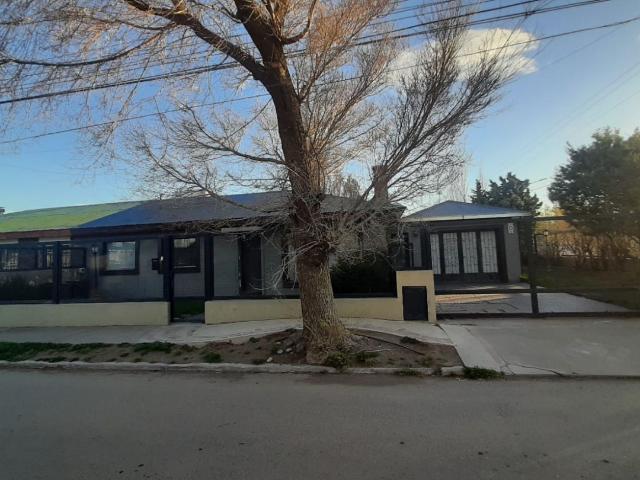Venta de espectacular Casa 3 ambientes en Río Gallegos