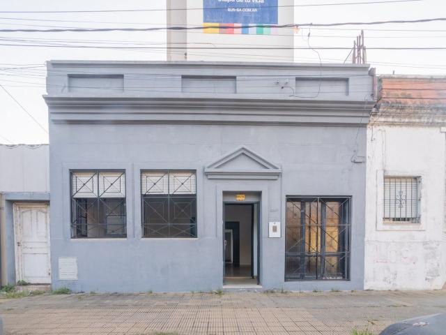 Venta de espectacular Casa 3 ambientes en Santa Fe