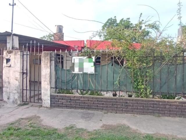 Venta de espectacular Casa 3 ambientes en Santo Tomé