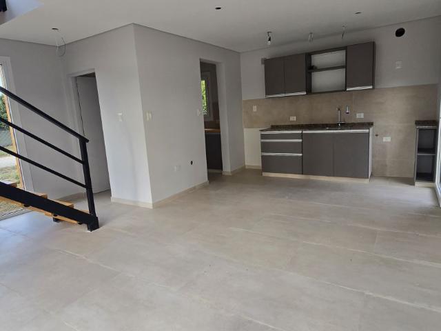 Venta de espectacular Casa 3 ambientes en San Carlos de Bariloche
