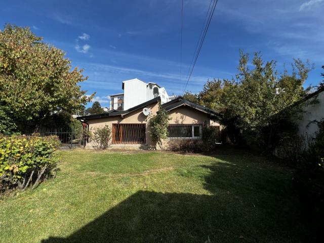 Venta de espectacular Casa 3 ambientes en San Carlos de Bariloche
