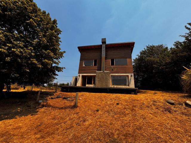 Venta de espectacular Casa 3 ambientes en San Carlos de Bariloche