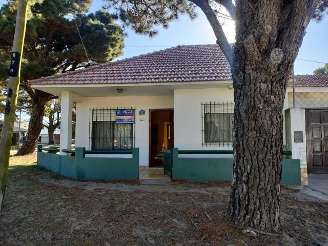 Venta de espectacular Casa 3 ambientes en San Bernardo