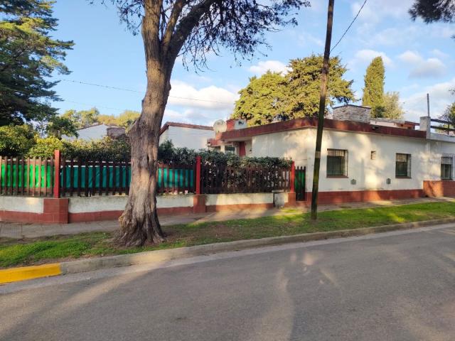 Venta de espectacular Casa 3 ambientes en San Bernardo