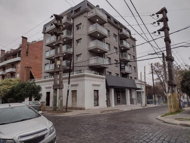 Venta de espectacular Departamento 1 ambiente en Almirante Brown Adrogué