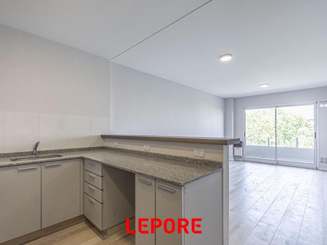 Venta de espectacular Departamento 1 ambiente en Balvanera