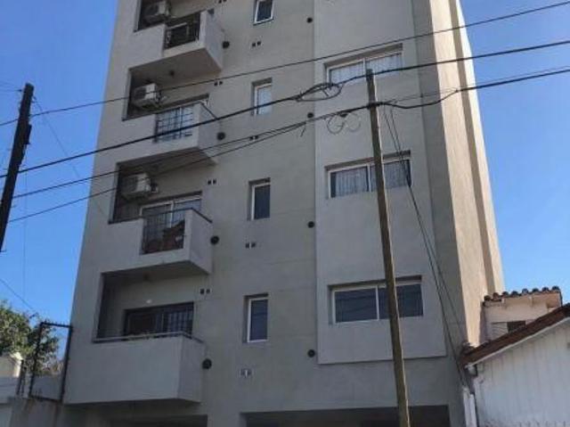 Venta de espectacular Departamento 2 ambientes en Berazategui
