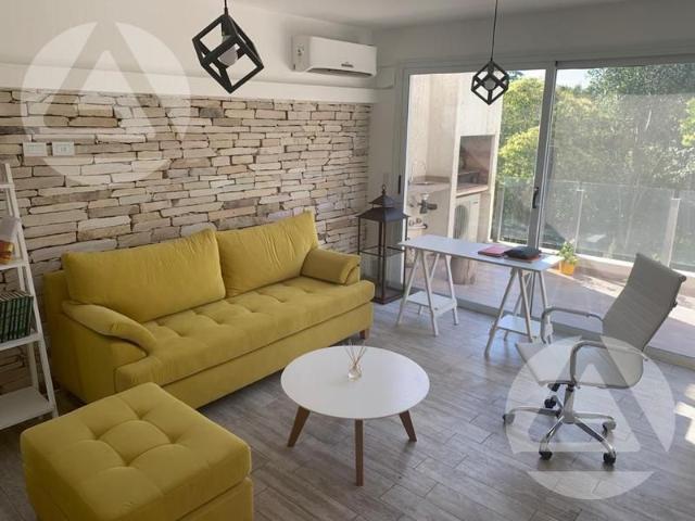 Venta de espectacular Departamento 1 ambiente en Ezeiza Canning