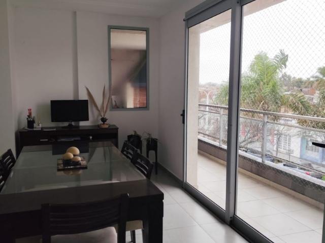 Venta de espectacular Departamento en La Esperanza