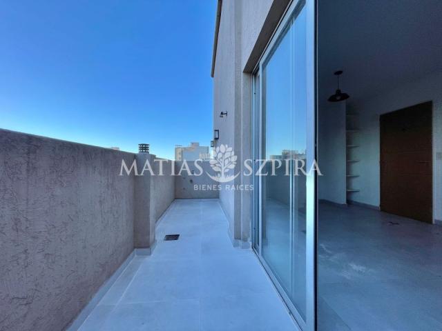 Venta de espectacular Departamento 1 ambiente en Morón