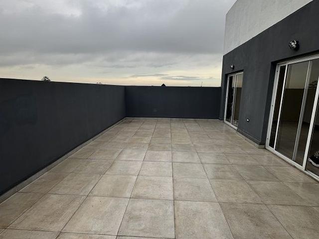 Venta de espectacular Departamento 1 ambiente en Tres De Febrero Ciudadela